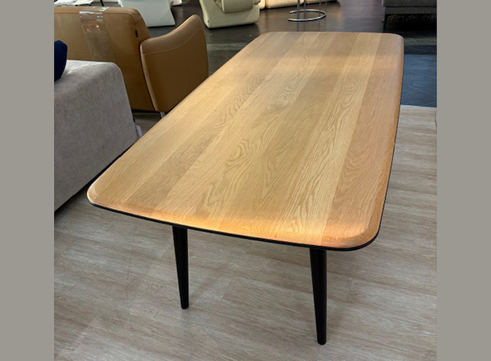 ダイニング｜ ROSETOPIUM